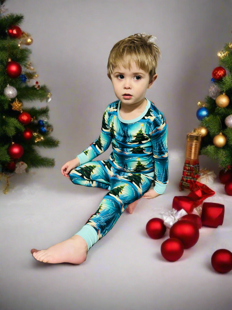 John 1:5 Two-Piece Pajama Set